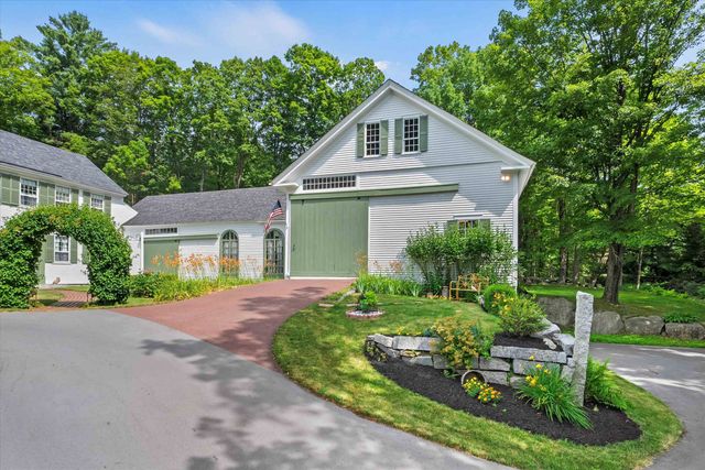 114 Western Avenue, Henniker, NH 03242