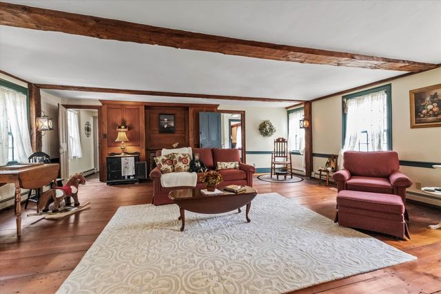 114 Western Avenue, Henniker, NH 03242