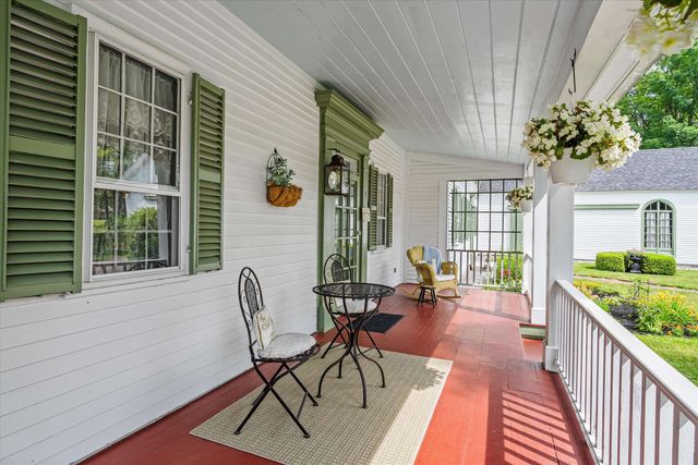 114 Western Avenue, Henniker, NH 03242