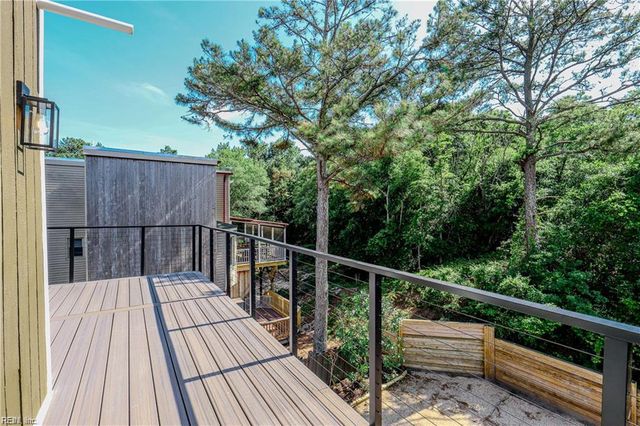 228 66th ST, Virginia Beach, VA 23451