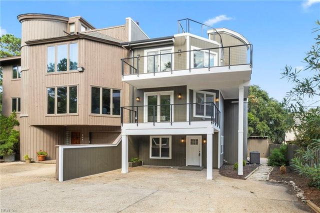 228 66th ST, Virginia Beach, VA 23451