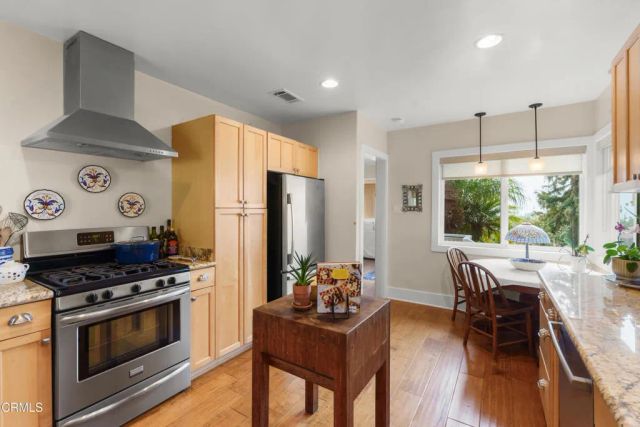 981 Poli Street, Ventura, CA 93001