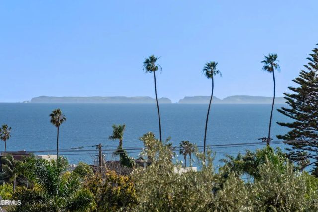 981 Poli Street, Ventura, CA 93001