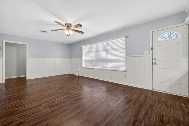 4915 17th Street, Lubbock, TX 79416