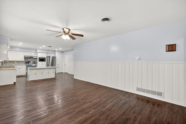 4915 17th Street, Lubbock, TX 79416