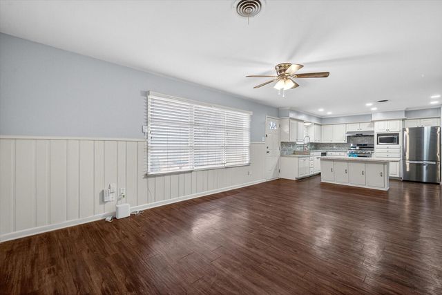 4915 17th Street, Lubbock, TX 79416