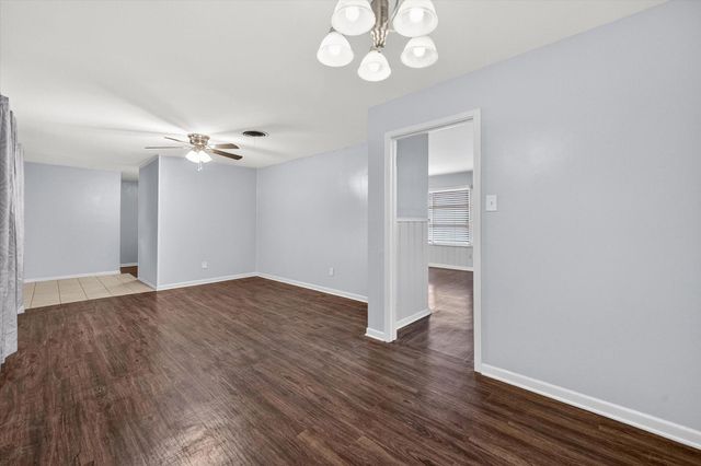 4915 17th Street, Lubbock, TX 79416