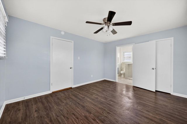 4915 17th Street, Lubbock, TX 79416