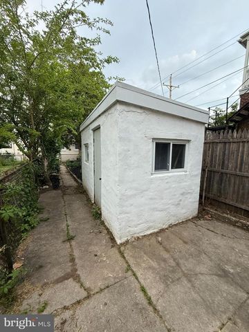 1705 W 8TH ST, Wilmington, DE 19805