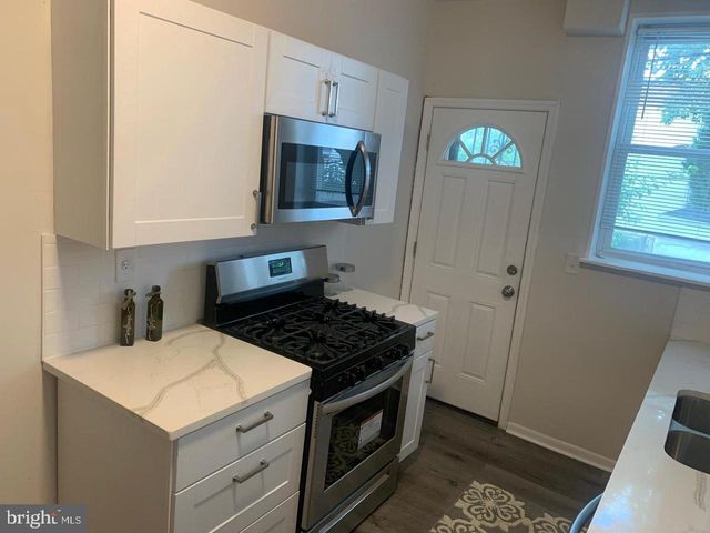 1705 W 8TH ST, Wilmington, DE 19805