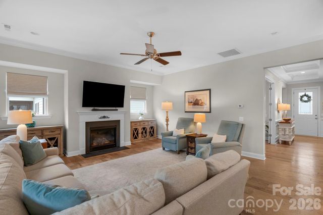 16414 Cozy Cove Road, Charlotte, NC 28278