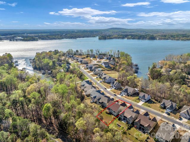 16414 Cozy Cove Road, Charlotte, NC 28278