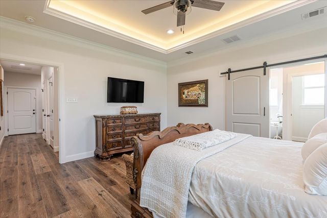161 Helton Drive, Granbury, TX 76049