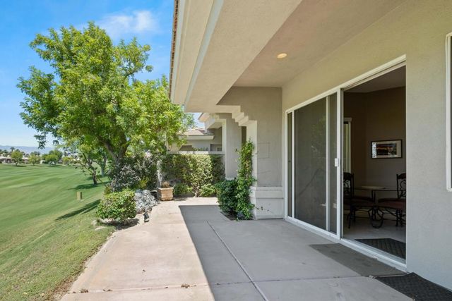 461 Desert Holly Drive, Palm Desert, CA 92211