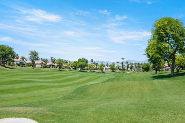 461 Desert Holly Drive, Palm Desert, CA 92211