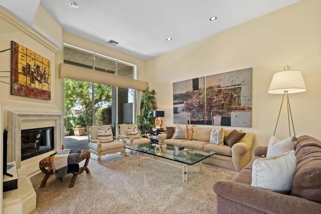 461 Desert Holly Drive, Palm Desert, CA 92211