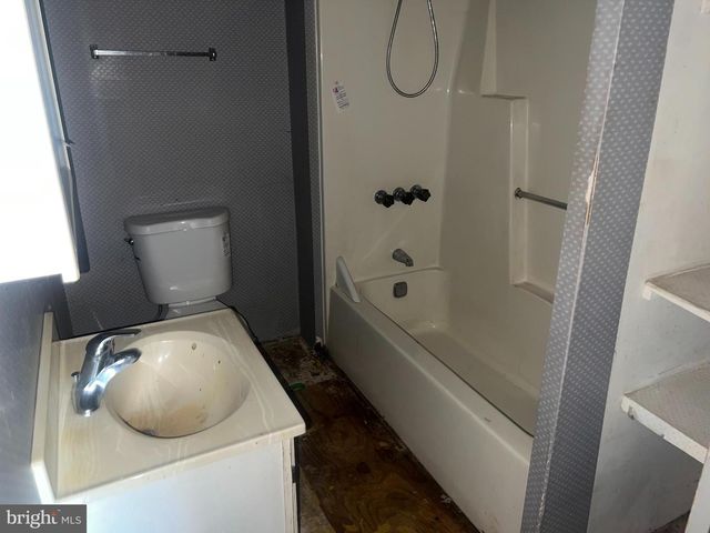 529 MAIN ST, Delta, PA 17314