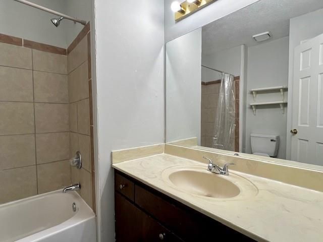 756 Indian Lake Drive NW, Lilburn, GA 30047