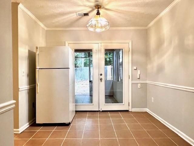 756 Indian Lake Drive NW, Lilburn, GA 30047