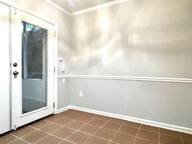 756 Indian Lake Drive NW, Lilburn, GA 30047