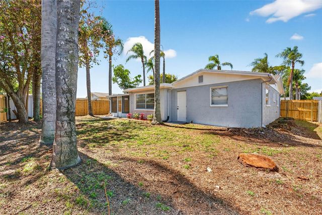 10018 KINGSWOOD LANE, Port Richey, FL 34668