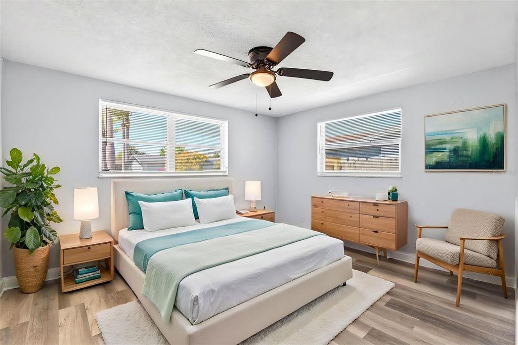 Image 12 of property listing at 10018 KINGSWOOD LANE, Port Richey, FL 34668