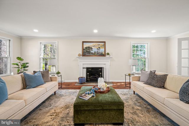 307 CENTER HILL RD, Wilmington, DE 19807