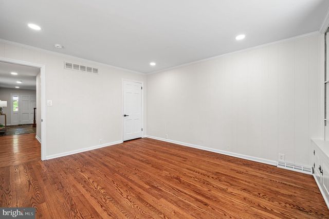 307 CENTER HILL RD, Wilmington, DE 19807