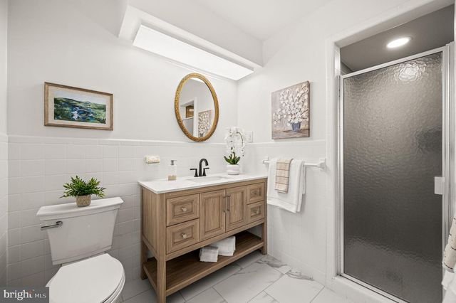 307 CENTER HILL RD, Wilmington, DE 19807