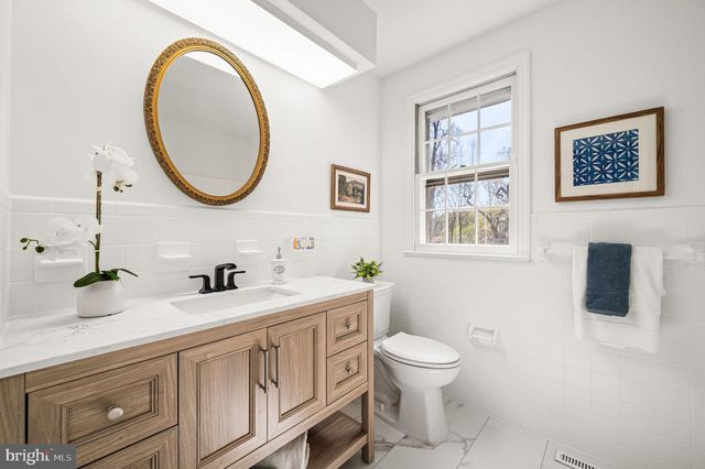 307 CENTER HILL RD, Wilmington, DE 19807