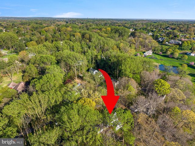 307 CENTER HILL RD, Wilmington, DE 19807