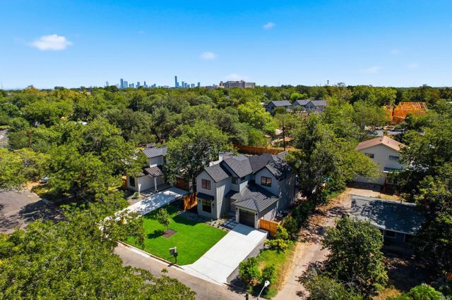 4613 Banister LN, Austin, TX 78745