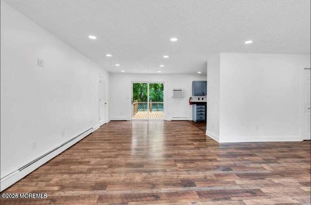 43 3rd St Street, Manchester, NJ 08759