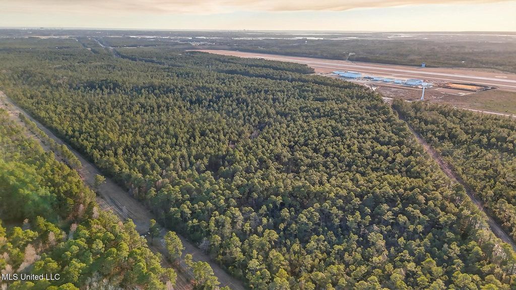 Saracennia Point, Moss Point, MS 39562