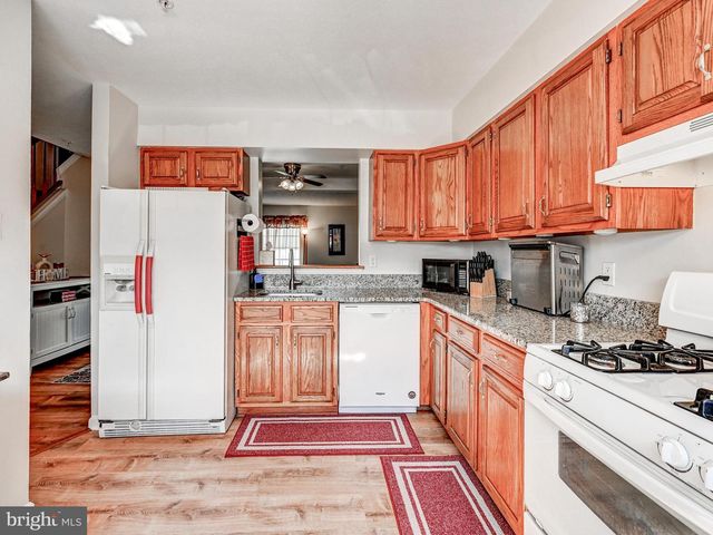 661 BOXWOOD DR, Hampstead, MD 21074