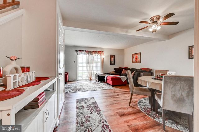 661 BOXWOOD DR, Hampstead, MD 21074