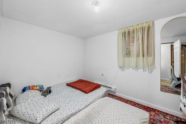 761 Kennedy Blvd, Bayonne City, NJ 07002