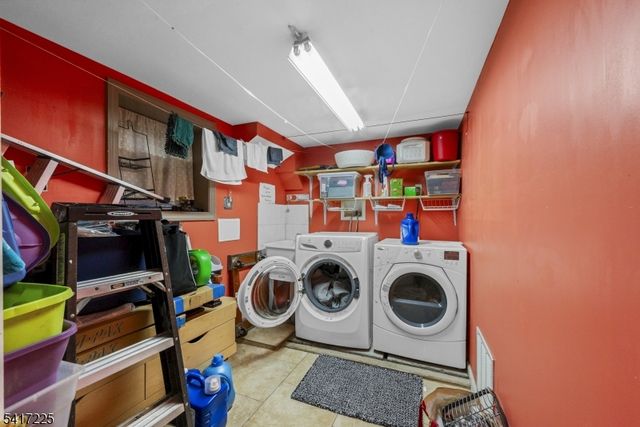 761 Kennedy Blvd, Bayonne City, NJ 07002