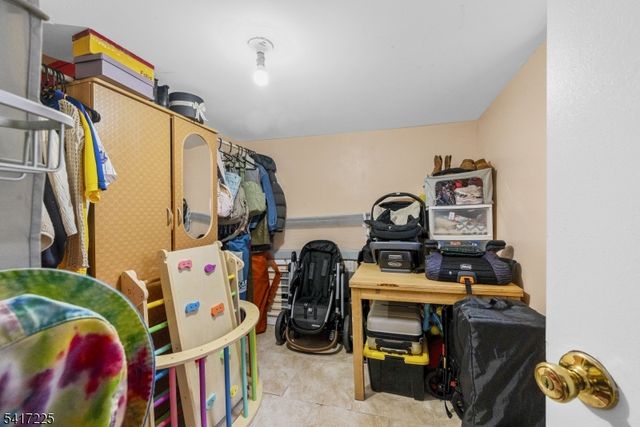 761 Kennedy Blvd, Bayonne City, NJ 07002