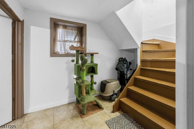 761 Kennedy Blvd, Bayonne City, NJ 07002