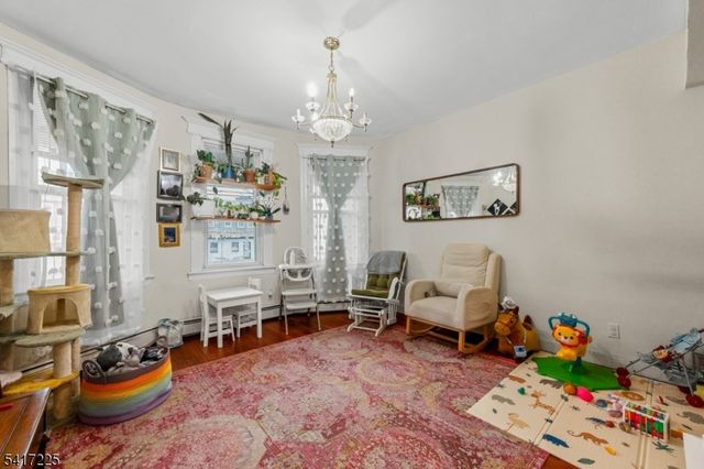 761 Kennedy Blvd, Bayonne City, NJ 07002