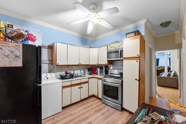 761 Kennedy Blvd, Bayonne City, NJ 07002