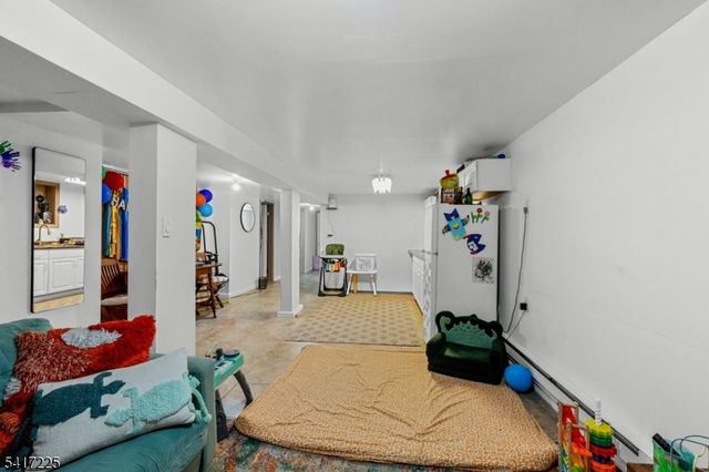 761 Kennedy Blvd, Bayonne City, NJ 07002