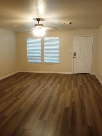6526 Dogwood Park Lane, Katy, TX 77449