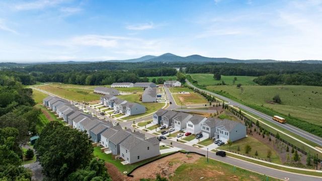 206 Deerberry Drive, Jasper, GA 30143