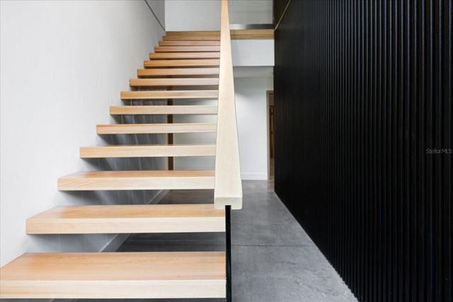 3807 S SEMORAN BOULEVARD, Orlando, FL 32822