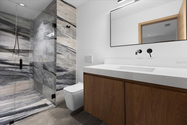 3807 S SEMORAN BOULEVARD, Orlando, FL 32822