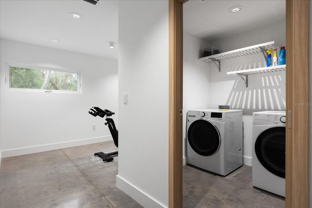 3807 S SEMORAN BOULEVARD, Orlando, FL 32822