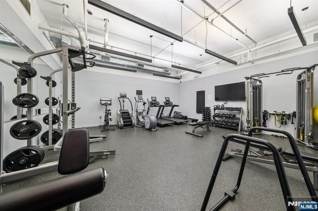 160 1st Street 1111, Jersey City, NJ 07302