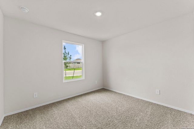 915 Prince Albert, Seguin, TX 78155